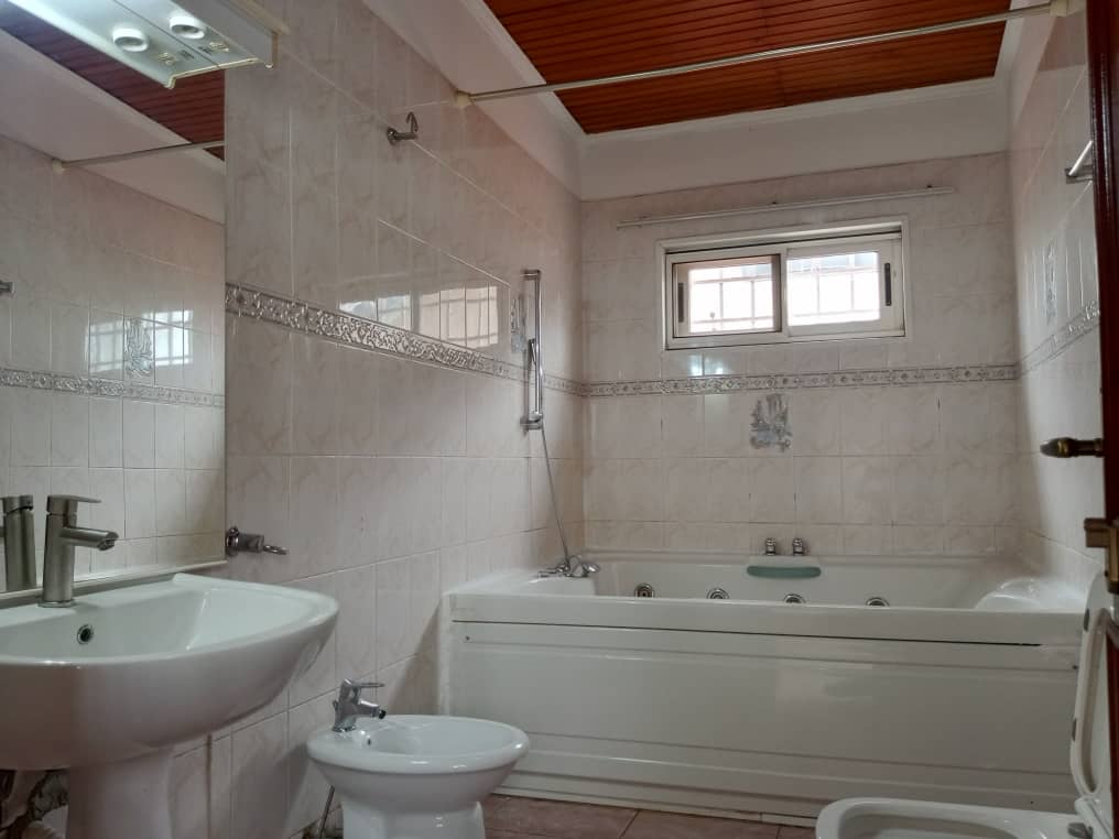 Three (3) Bedroom House with 2 Boys Quarters For Rent at Lakeside