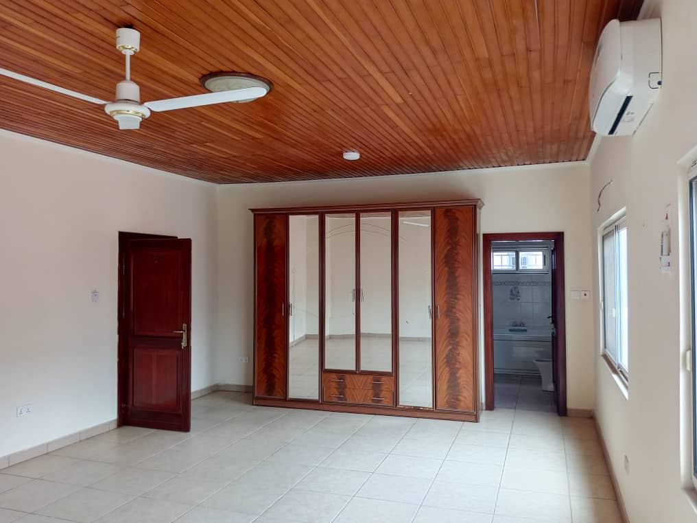 Three (3) Bedroom House with 2 Boys Quarters For Rent at Lakeside