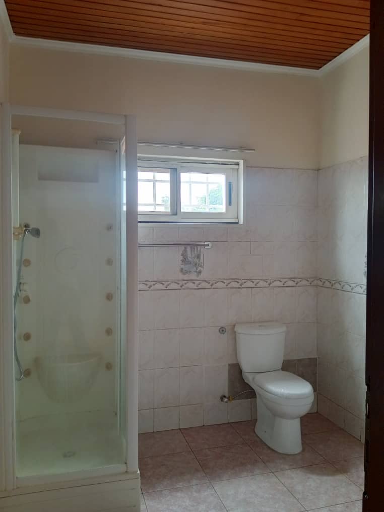 Three (3) Bedroom House with 2 Boys Quarters For Rent at Lakeside