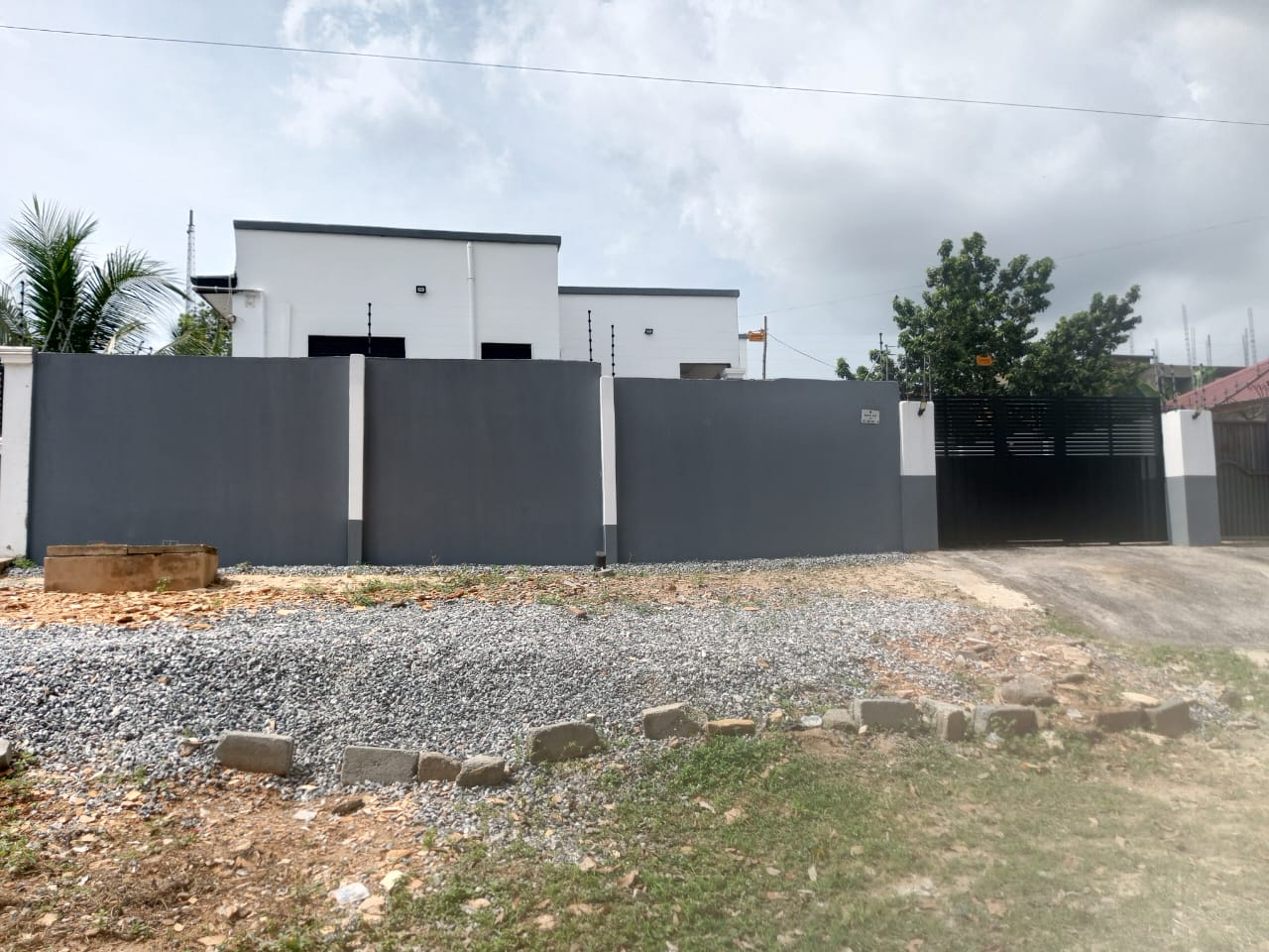 Three (3) Bedroom House with 1-Bedroom Outhouse For Sale at Ashongman Estate