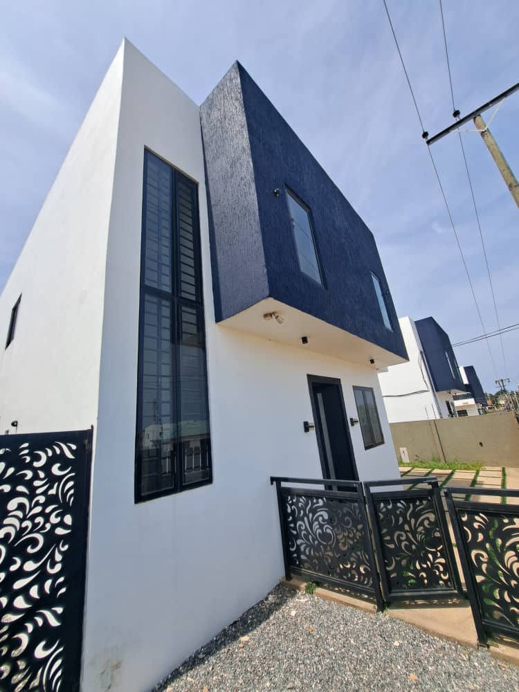 Three (3) Bedroom House with Boys Quarters For Rent at East Airport