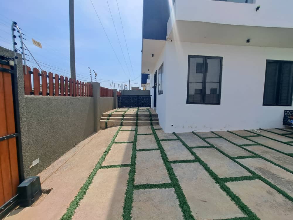 Three (3) Bedroom House with Boys Quarters For Rent at East Airport