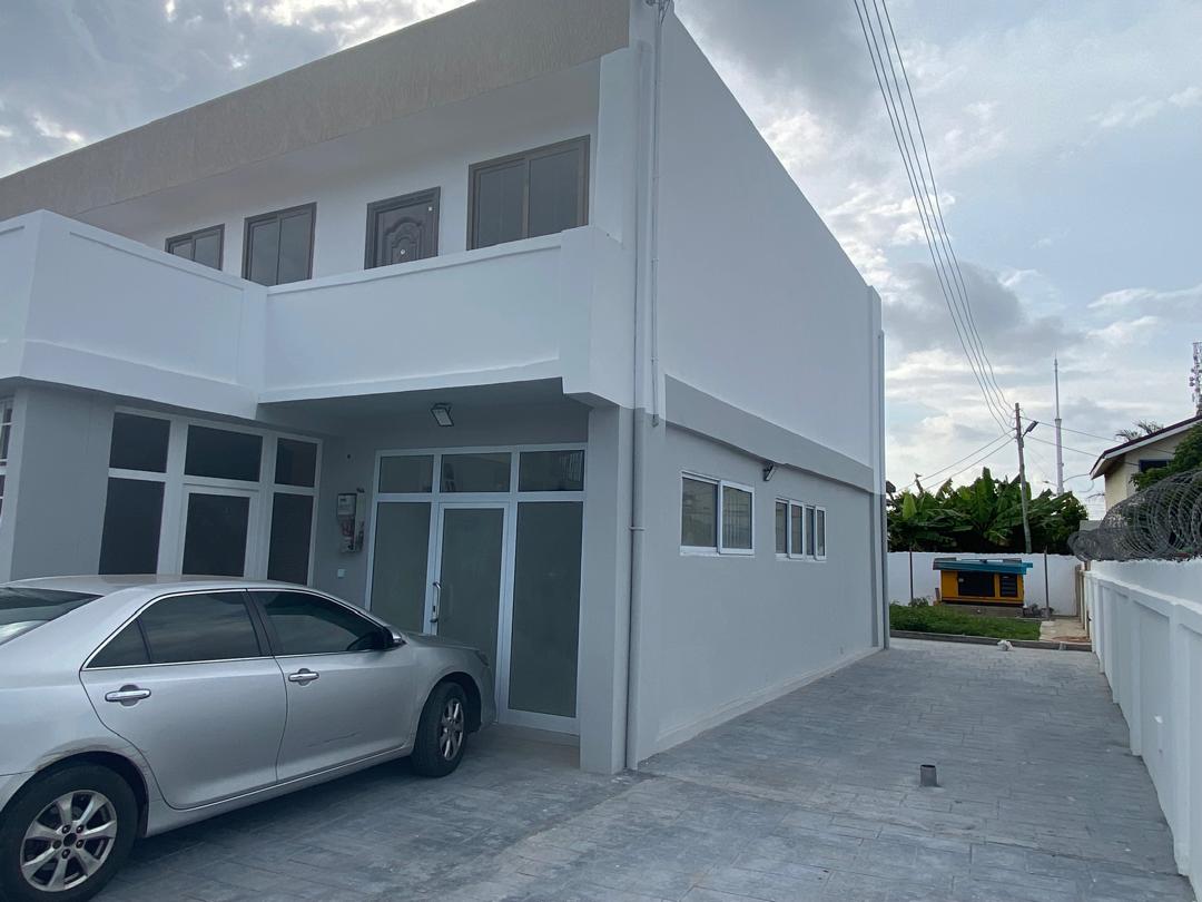 Three (3) Bedroom House with Boys Quarters For Rent at Labone