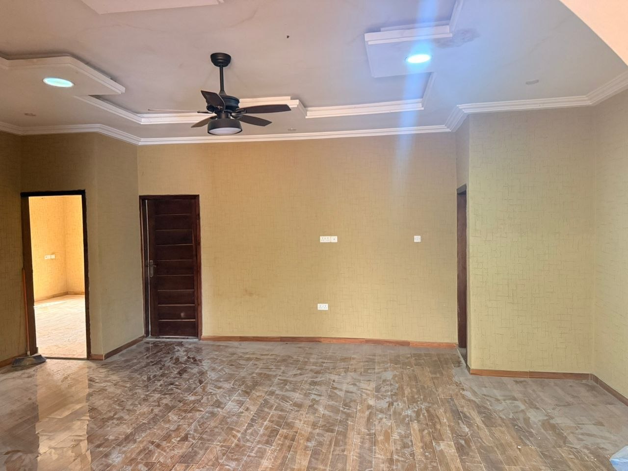 Three (3) Bedroom House with Swimming Pool For Sale at Lakeside