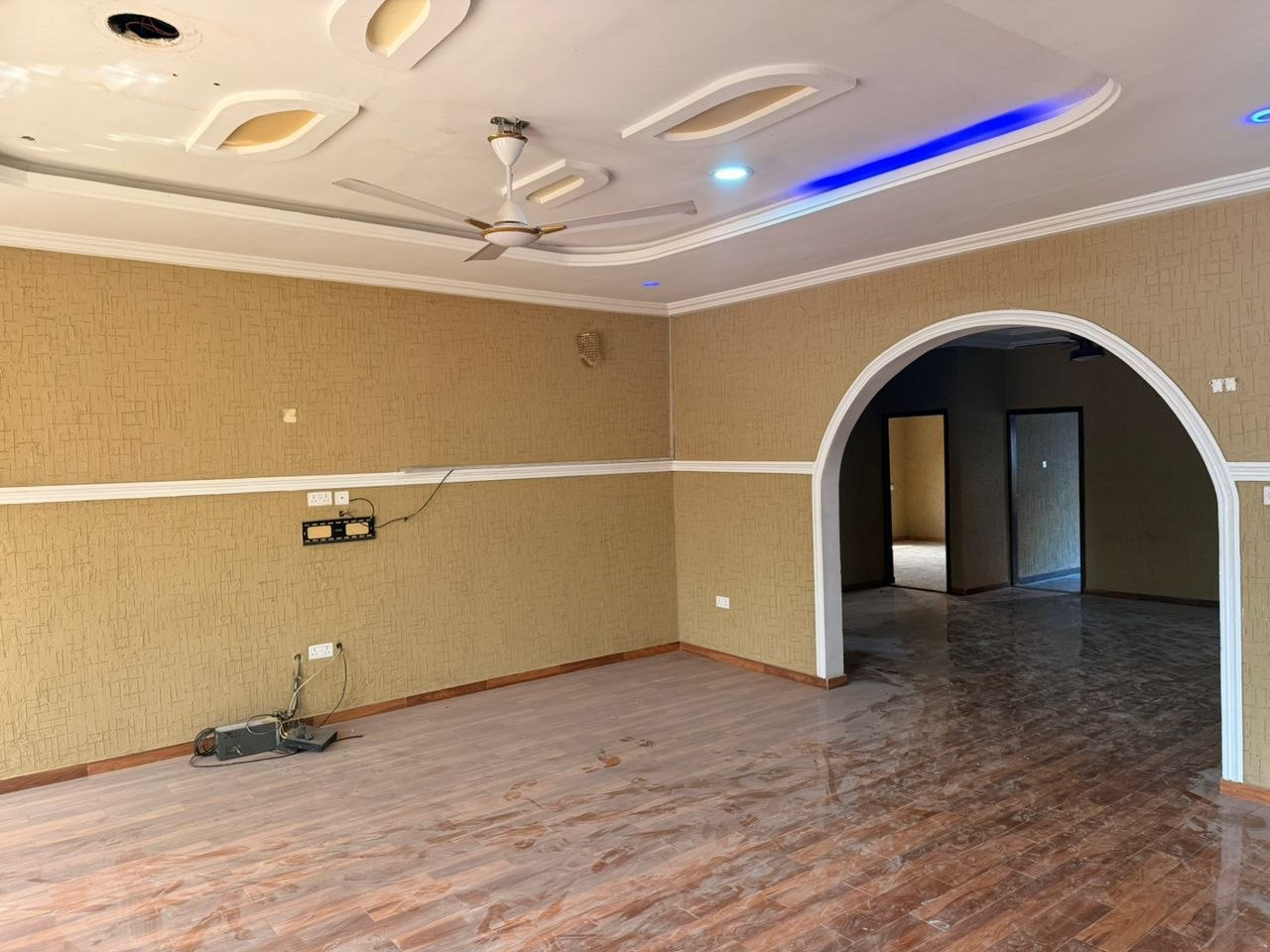 Three (3) Bedroom House with Swimming Pool For Sale at Lakeside