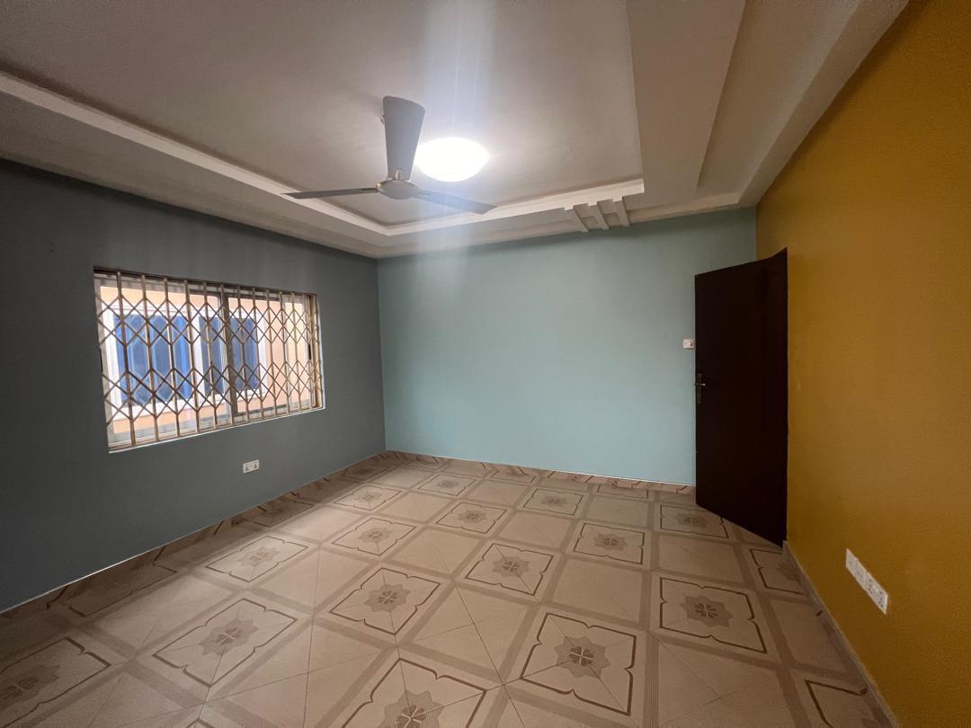 Three (3) Bedroom Semi-detached House For Rent at Abokobi