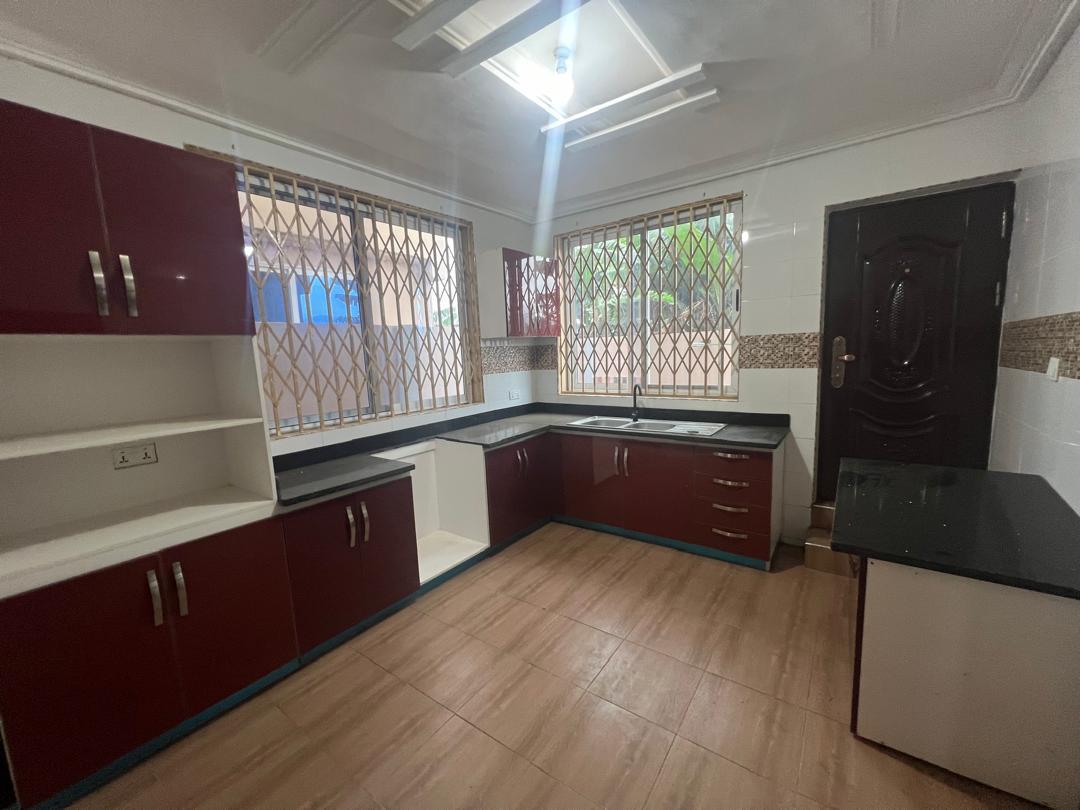 Three (3) Bedroom Semi-detached House For Rent at Abokobi