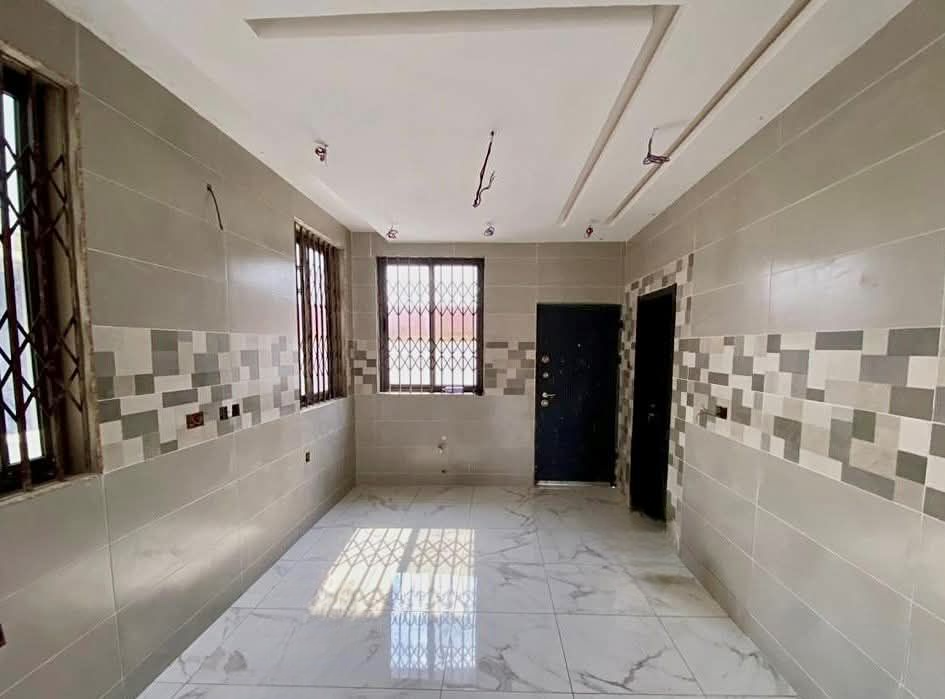 Three (3) Bedroom Semi-detached House For Rent at Achimota