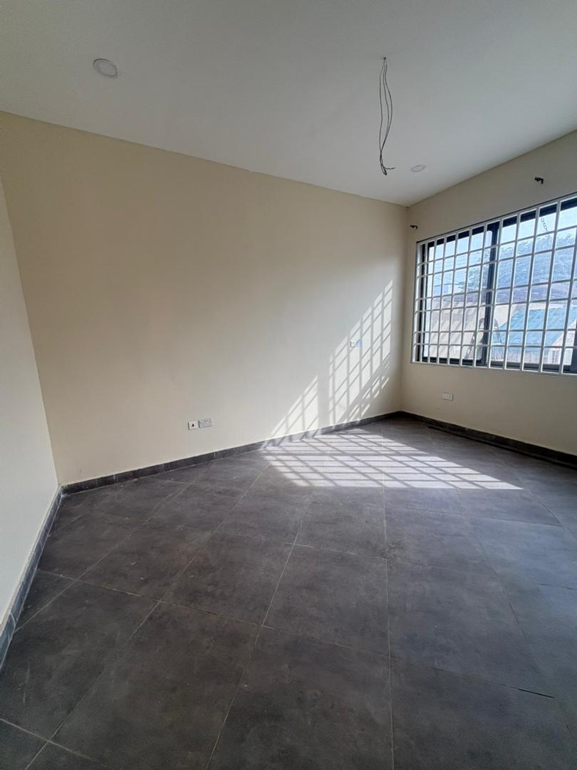 Three (3) Bedroom Semi-detached House For Rent at Tse Addo
