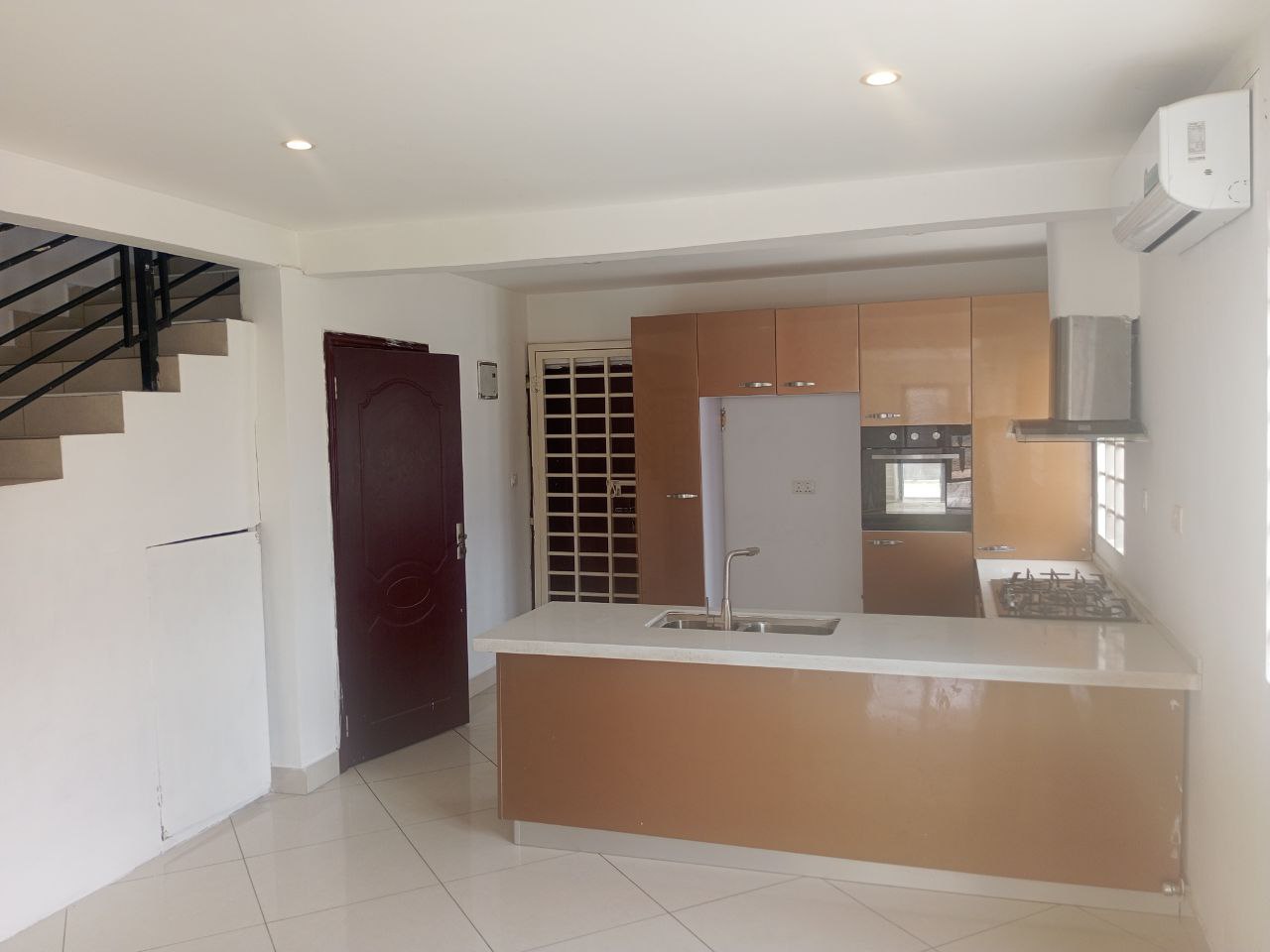 Three (3) Bedroom Semi-detached House with Boys' Quarters For Rent at East Legon Adjiringanor