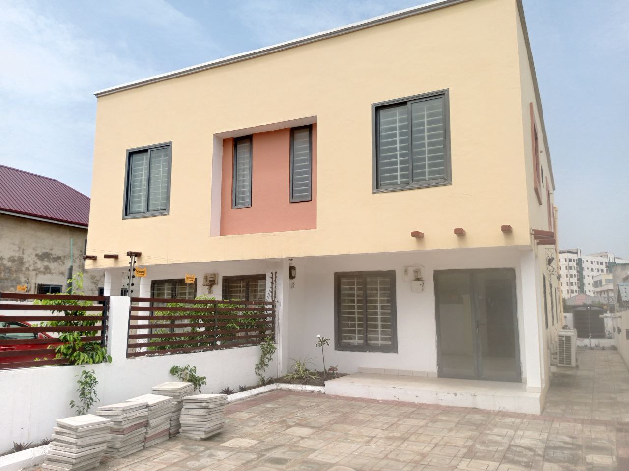 Three (3) Bedroom Semi-detached House with Boys' Quarters For Rent at East Legon Adjiringanor