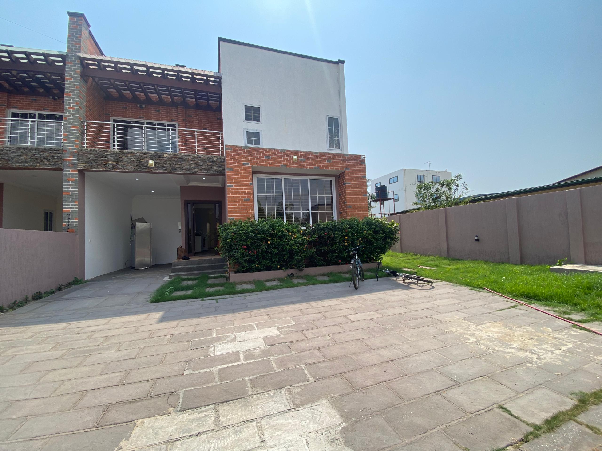 Three (3) Bedroom Semi-detached House with Boys' Quarters For Rent at East Legon