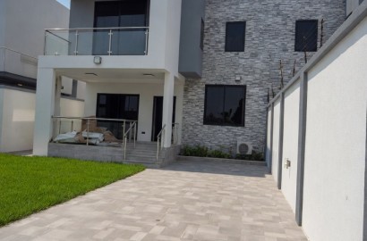 Three (3) Bedroom Semi-detached House with Boys Quarters For Rent at Tse Addo