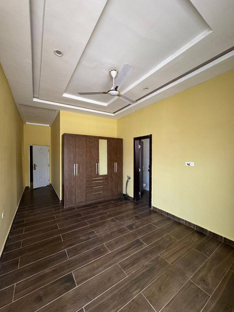 Three (3) Bedroom Townhouse For Rent at Lakeside