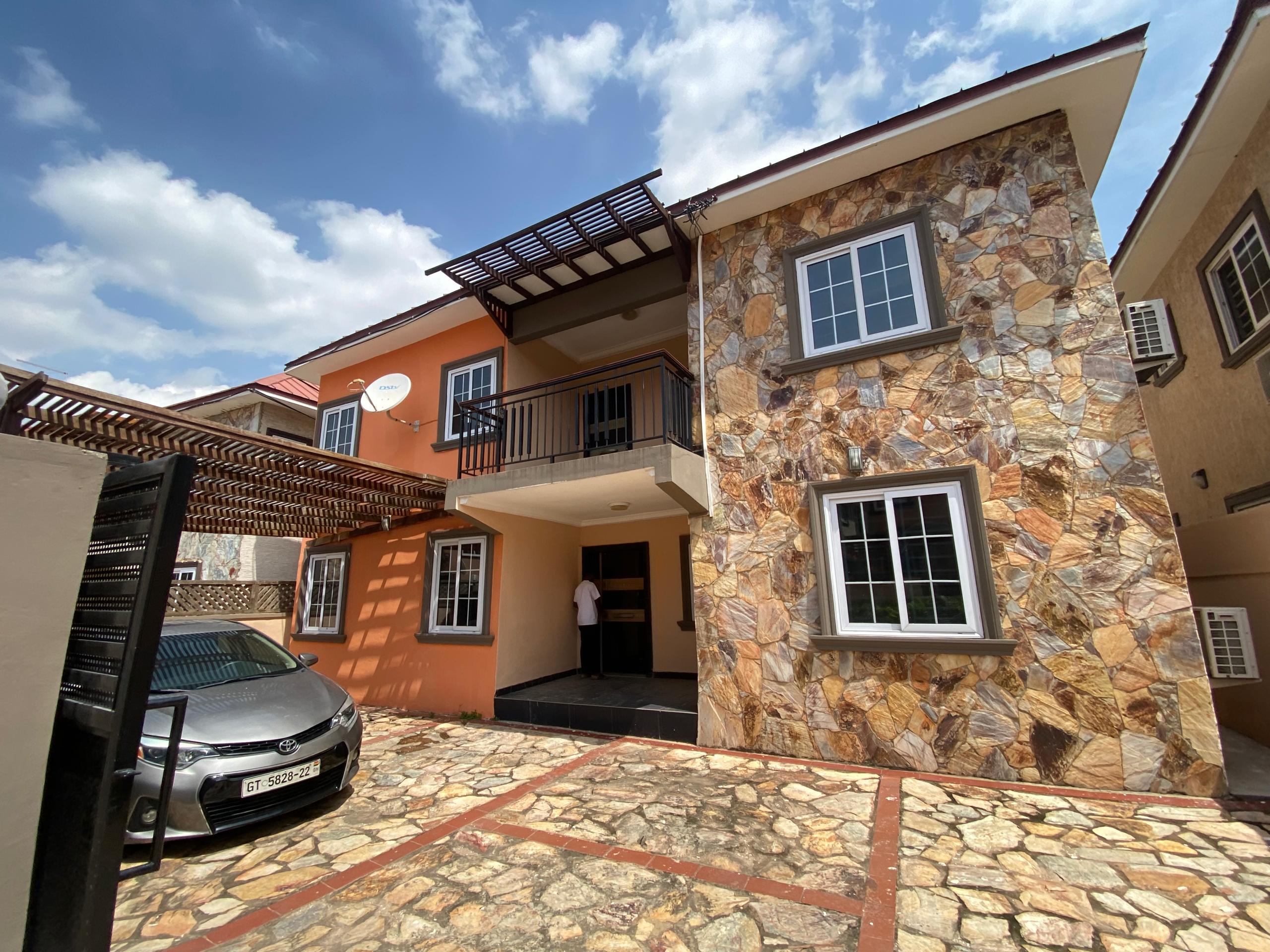Three (3) Bedroom Townhouse For Rent in a Gated Community at East Airport