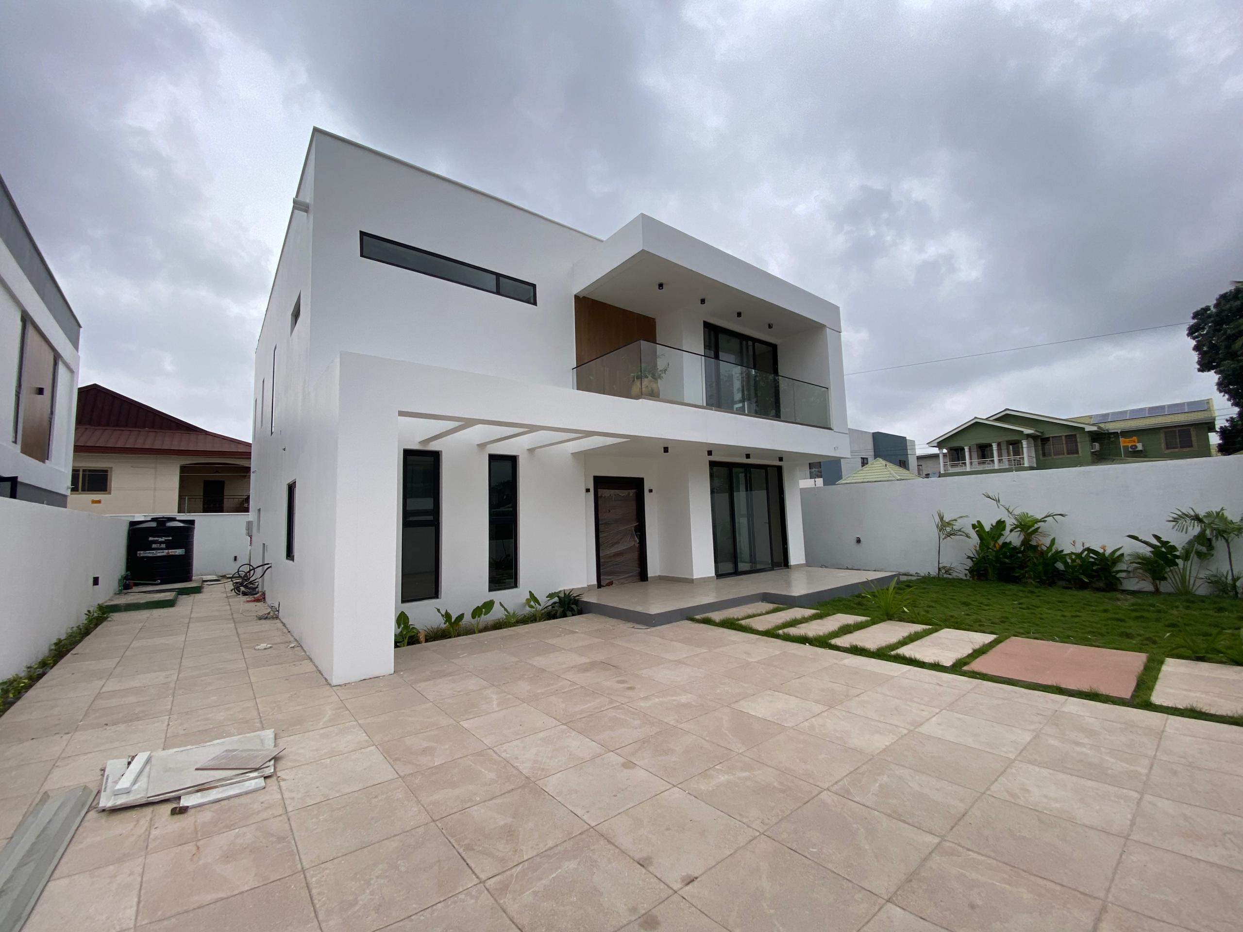 Three (3) Bedroom Townhouse For Sale in a Gated Community at East Airport