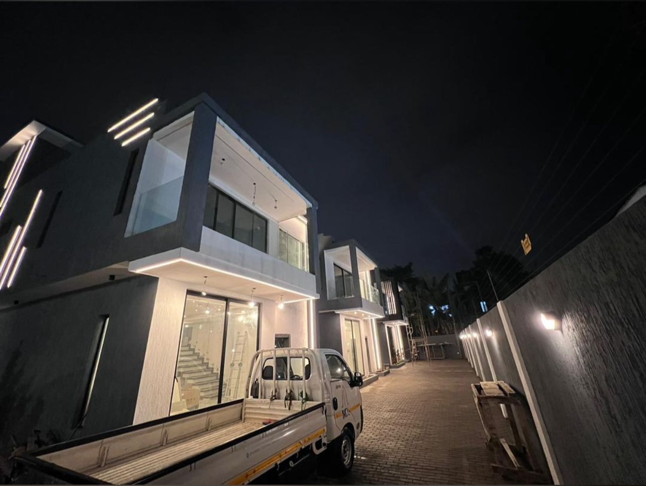 Three (3) Bedroom Townhouse with Boys' Quarters For Rent in a Gated Community at Dzorwulu