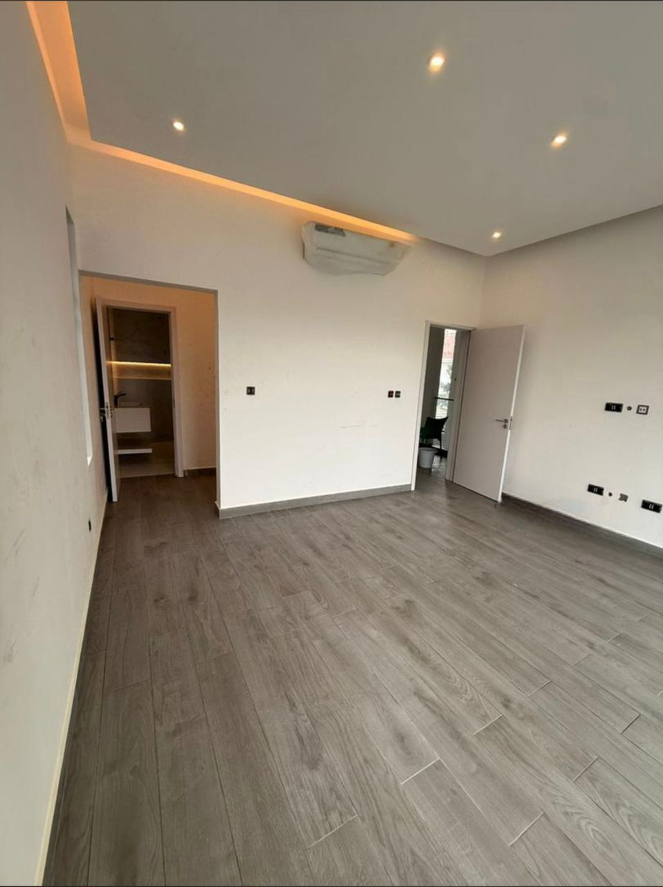 Three (3) Bedroom Townhouse with Boys' Quarters For Rent in a Gated Community at Dzorwulu