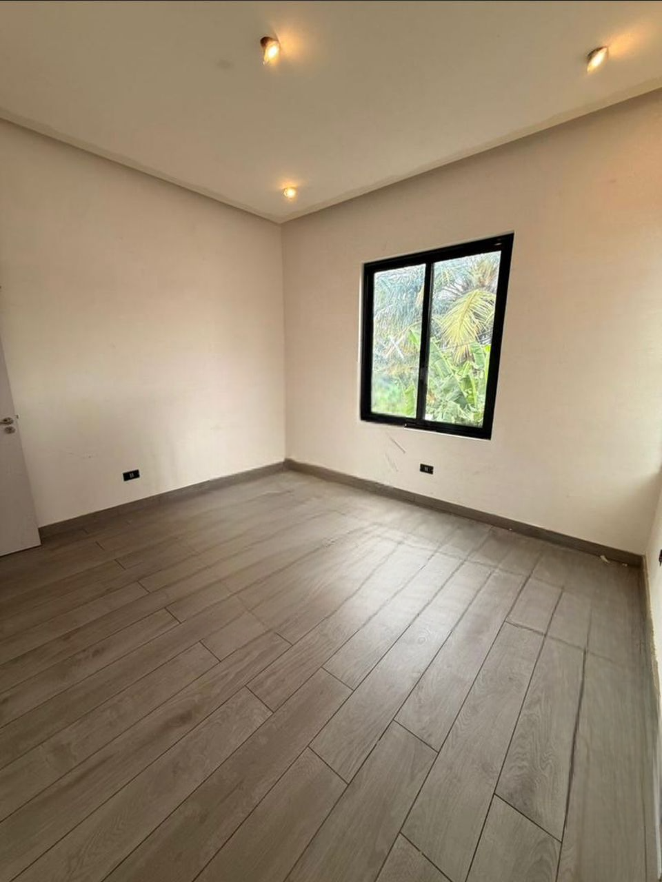 Three (3) Bedroom Townhouse with Boys' Quarters For Rent in a Gated Community at Dzorwulu