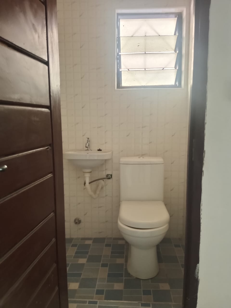 Three (3) Bedroom House For Rent at Achimota