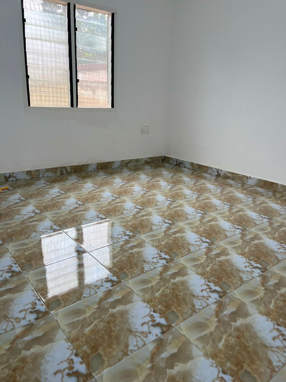 Two (2) Bedroom House For Rent at Lapaz Nii Boi Town