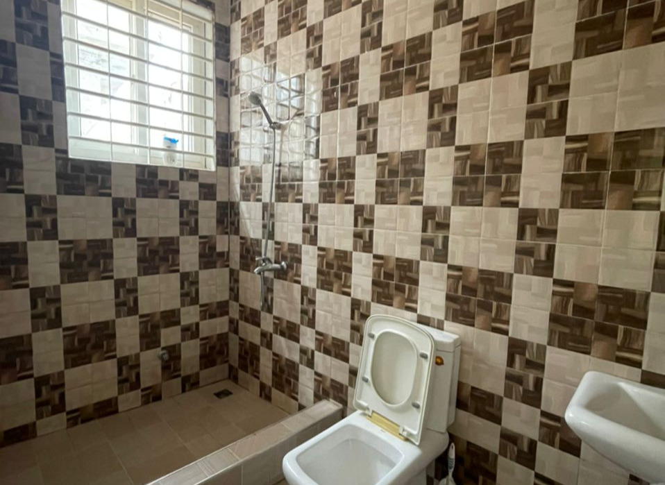 Two (2) Bedroom House in a Gated Community For Rent at Lakeside Community 8