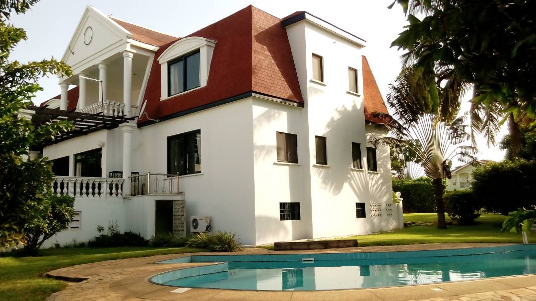 Furnished 4 Bedroom House with Swimming Pool for rent