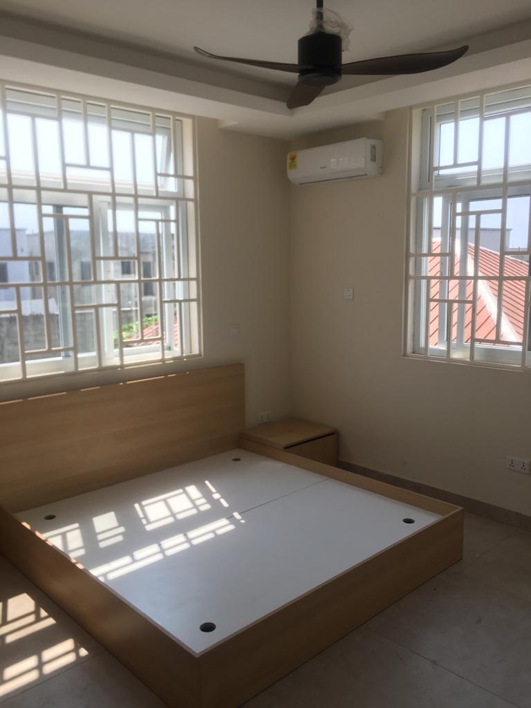 2 Bedroom Furnished Apartment Available for Rent