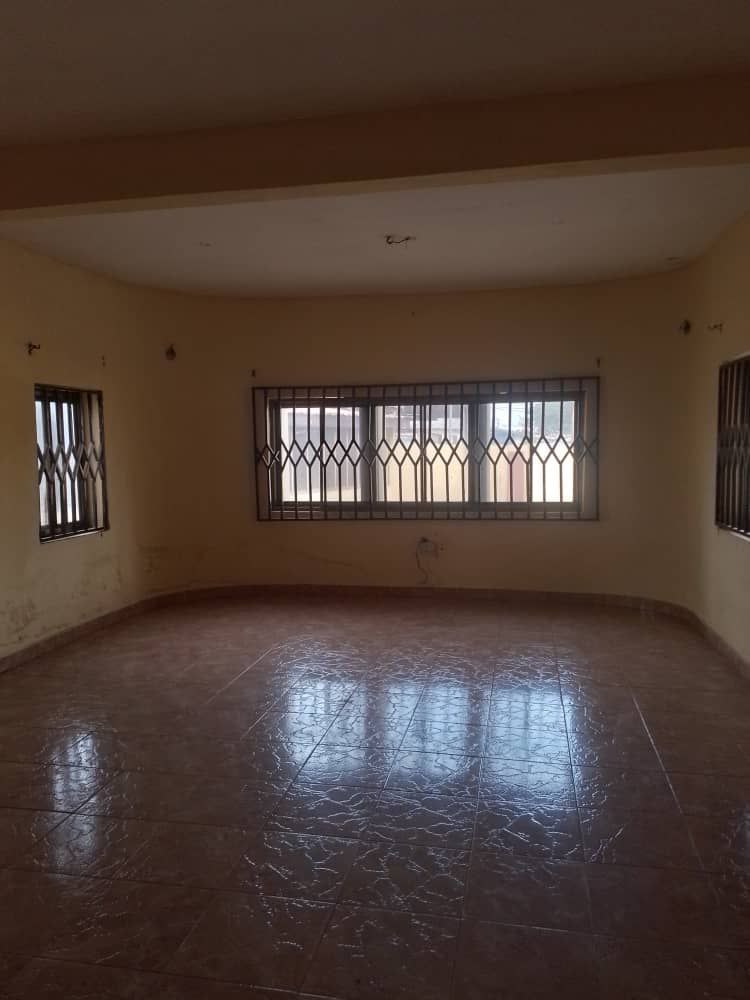 Twelve (12) Bedroom House For Rent at East Legon Ogbojo