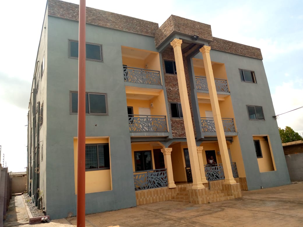 Apartment Building for Sale at Ofankor Barrier