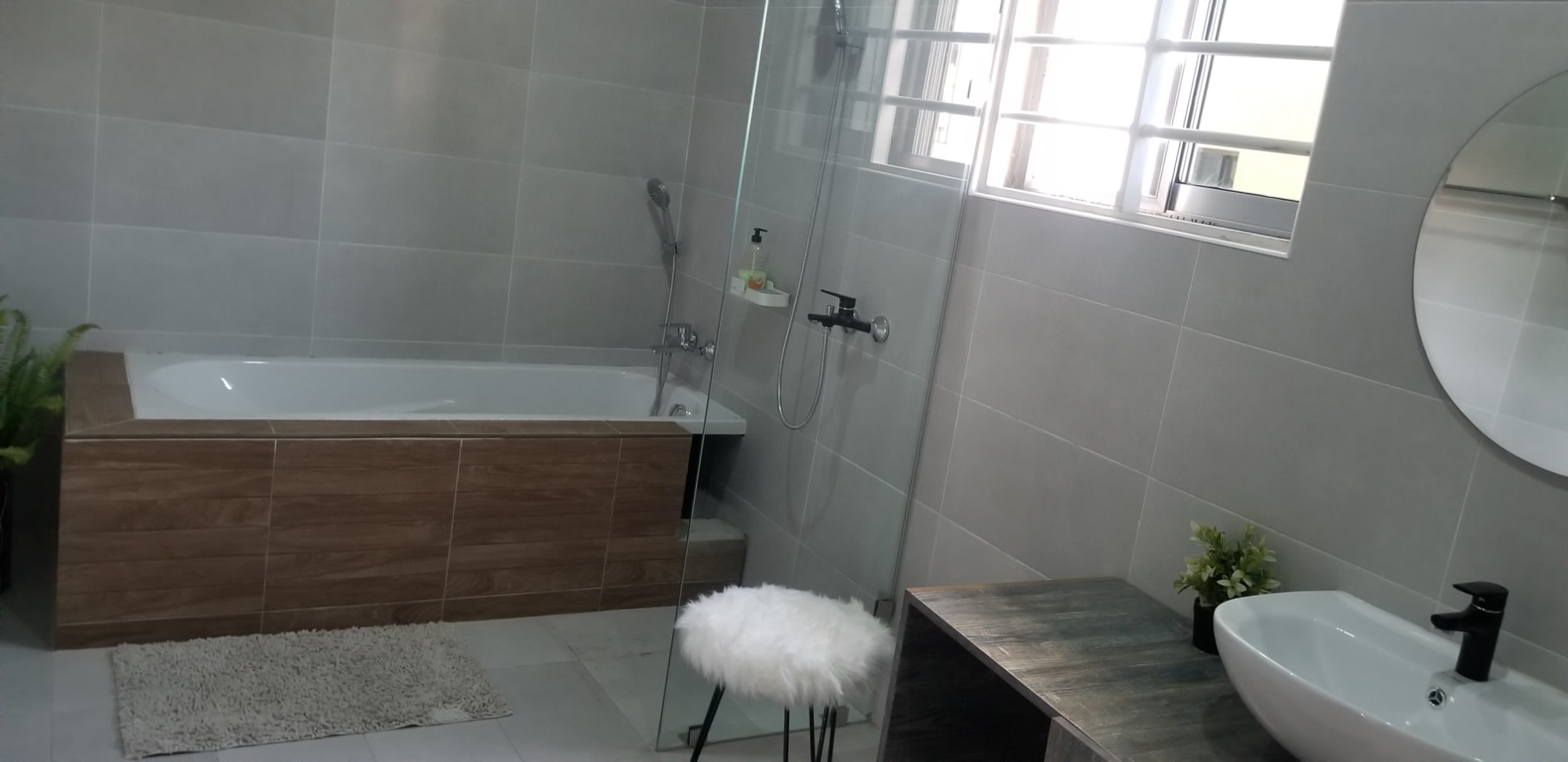 Two 2-Bedroom Furnished Apartment for Rent at Spintex