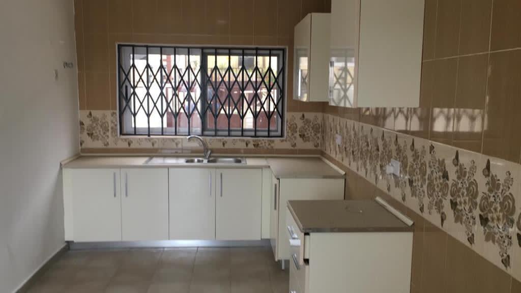 Two 2-Bedroom House with Ensuite for Rent at Oyarifa