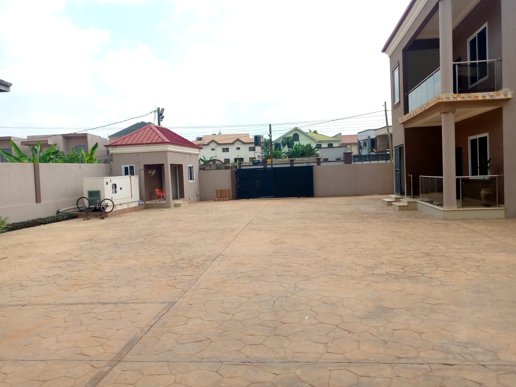 Two (2) Bedroom Unfurnished Apartments for Rent at Adjiringanor