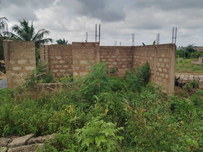 Two 2-Bedroom Uncompleted House for Sale at Medie