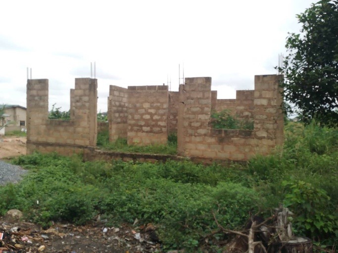 Two 2-Bedroom Uncompleted House for Sale at Medie