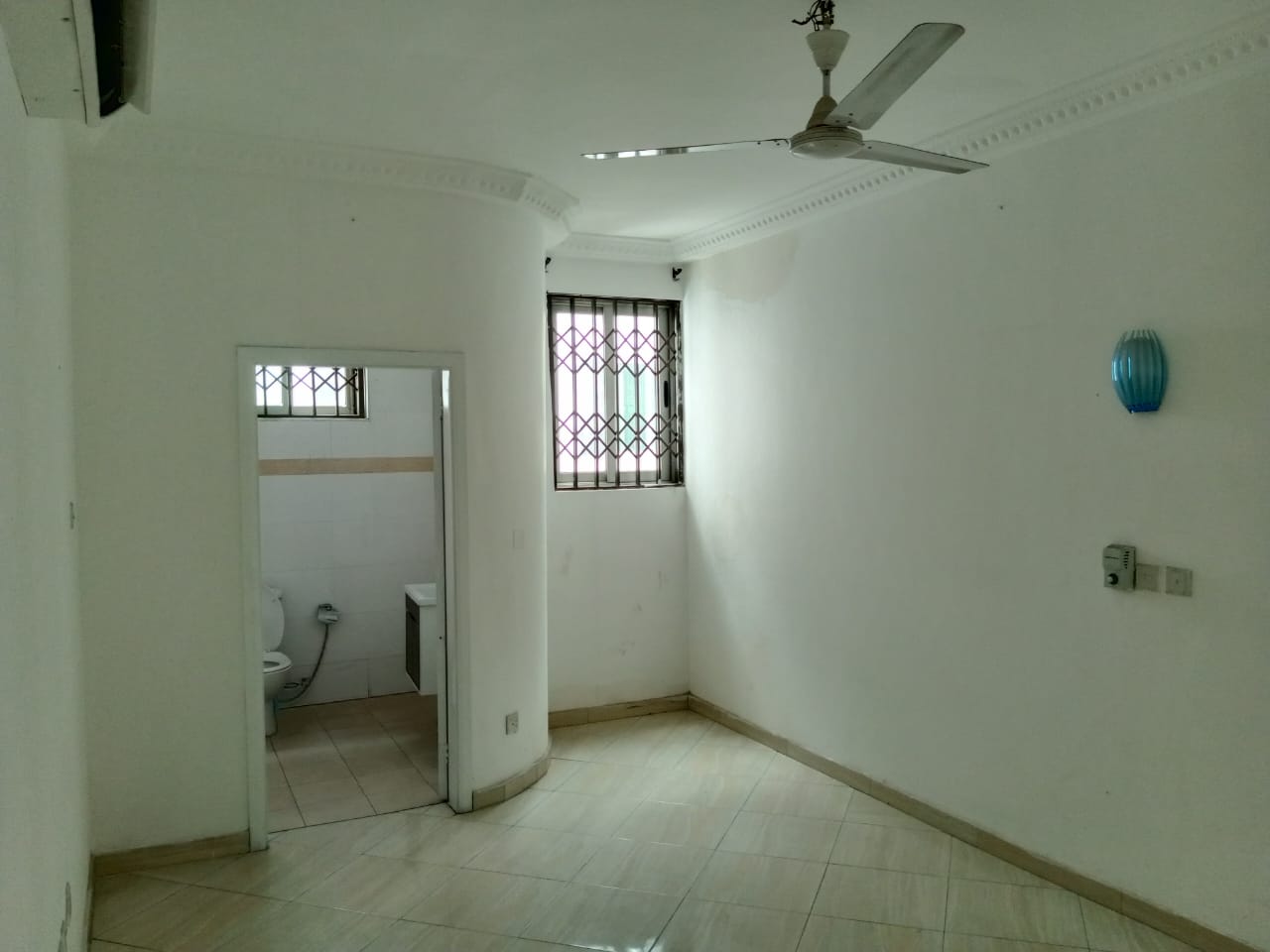 Two (2) Bedroom Apartment For Rent at Abelemkpe