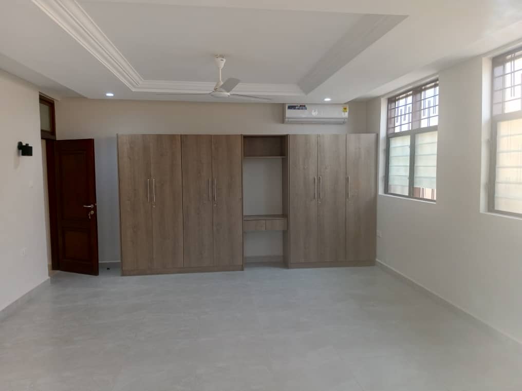 Two (2) Bedroom Apartment For Rent at Agbogba