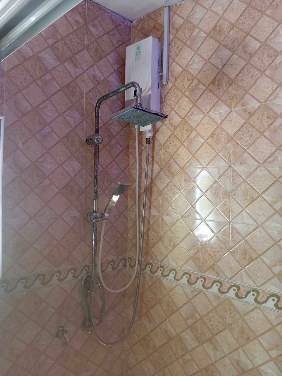 Two (2) Bedroom Apartment For Rent at Ashaley Botwe