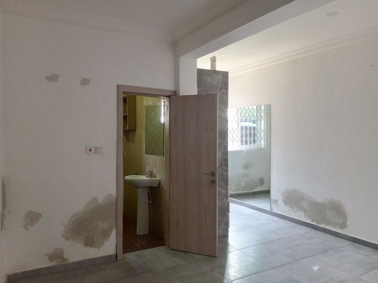 Two (2) Bedroom Apartment For Rent at East Legon Adjiringanor