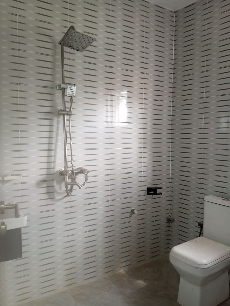 Two (2) Bedroom Apartment For Rent at East Legon Ogbojo