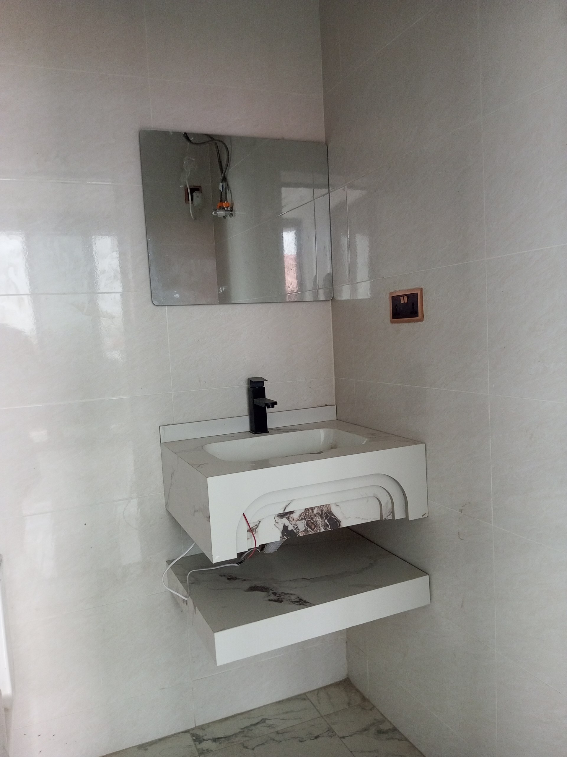 Two (2) Bedroom Apartment For Rent at East Legon Ogbojo