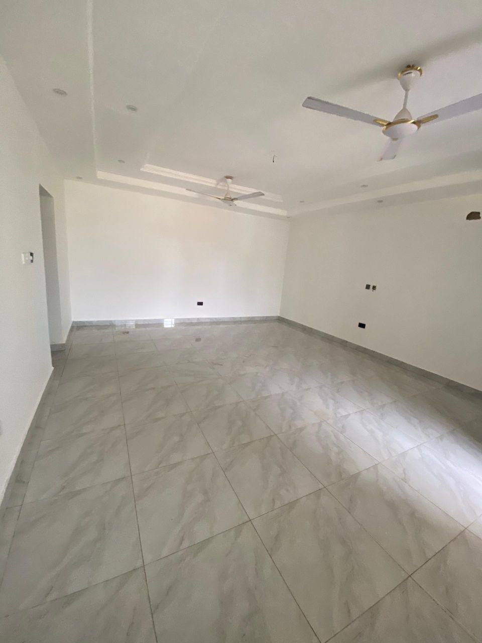 Two (2) Bedroom Apartment For Rent at Klagon
