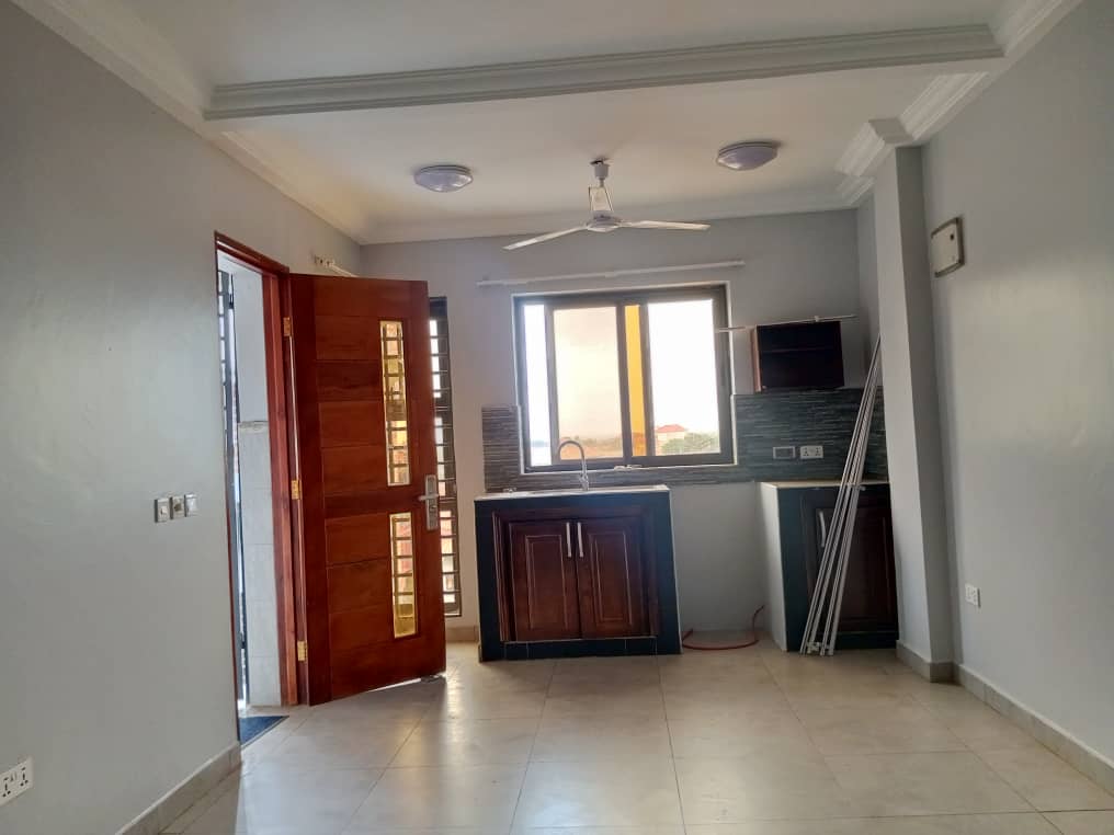 Two (2) Bedroom Apartment For Rent at Lakeside