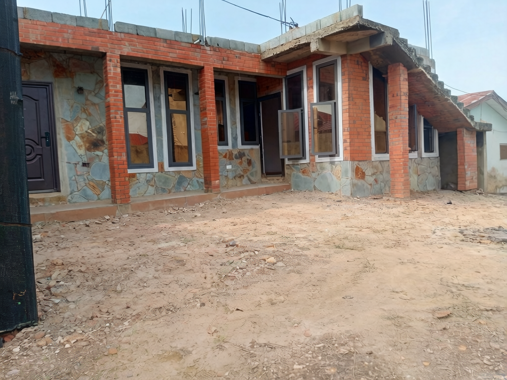 Two (2) Bedroom Apartment For Rent at Lakeside