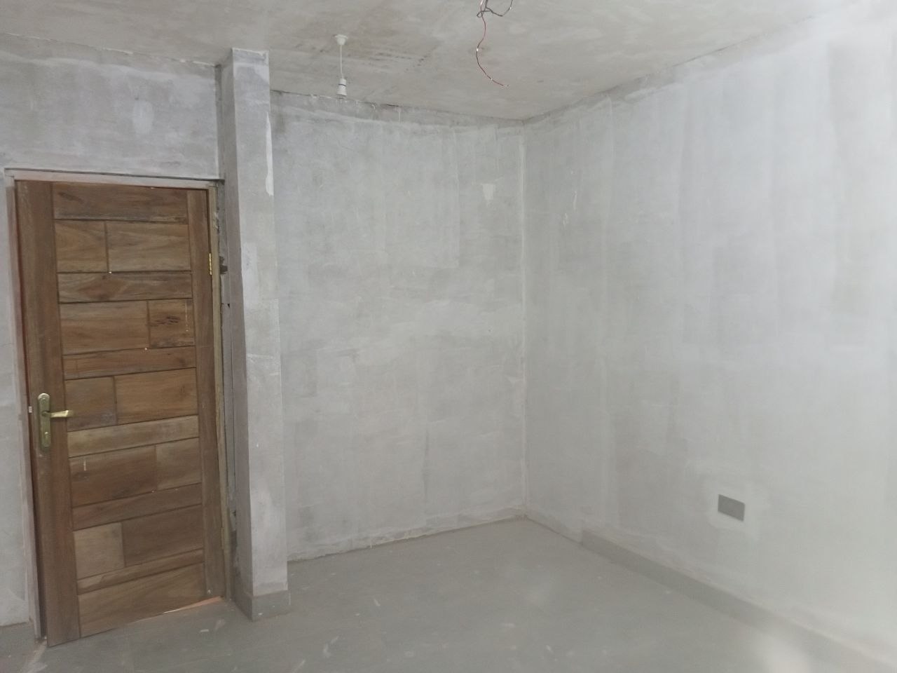 Two (2) Bedroom Apartment For Rent at Lakeside