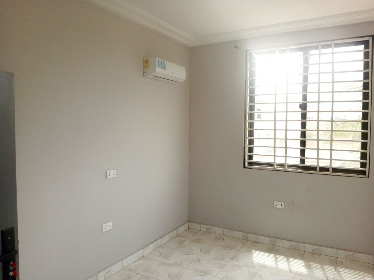 Two (2) Bedroom Apartment For Rent at Lakeside