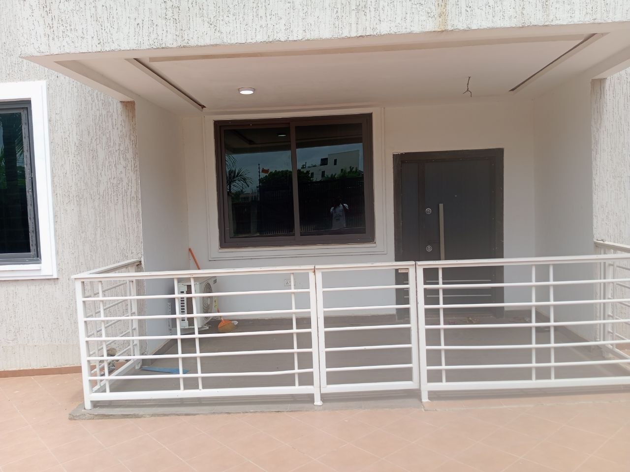 Two (2) Bedroom Apartment For Rent at Lakeside