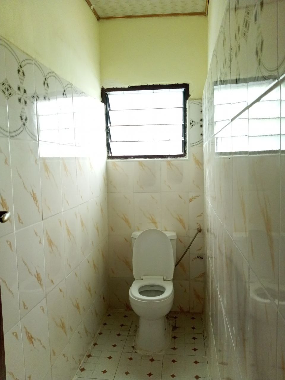 Two (2) Bedroom Apartment For Rent at Lakeside