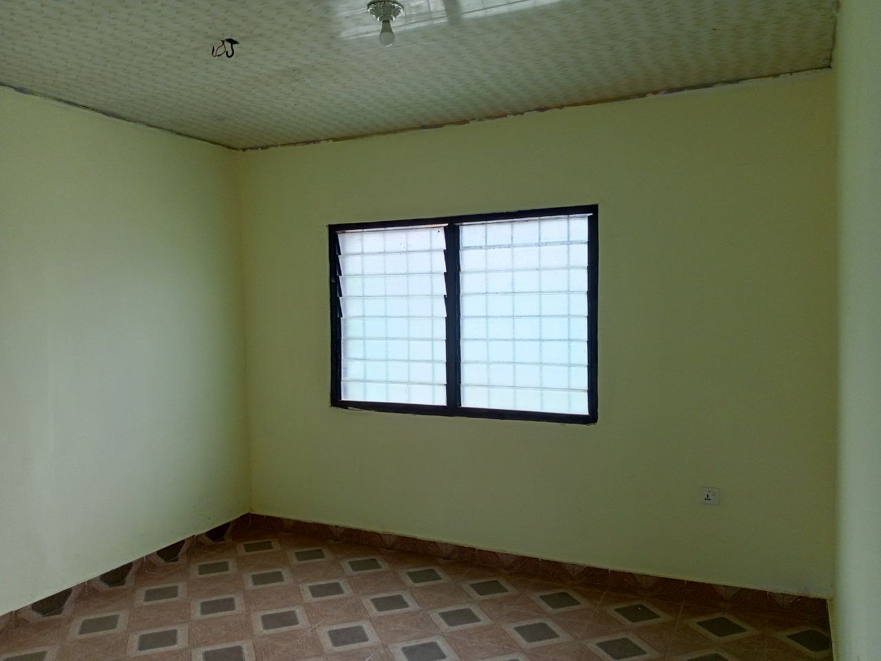 Two (2) Bedroom Apartment For Rent at Lakeside