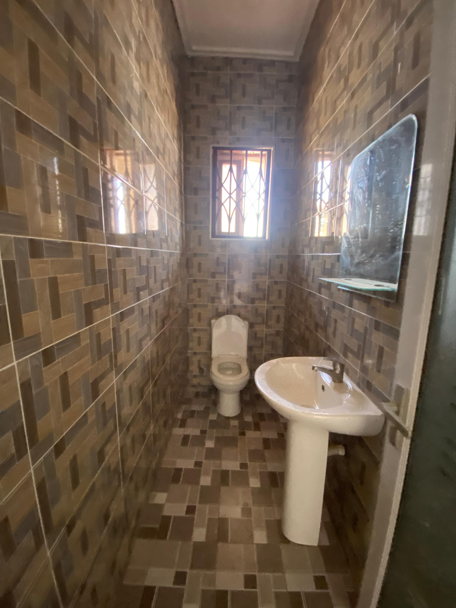 Two (2) Bedroom Apartment For Rent at Lashibi
